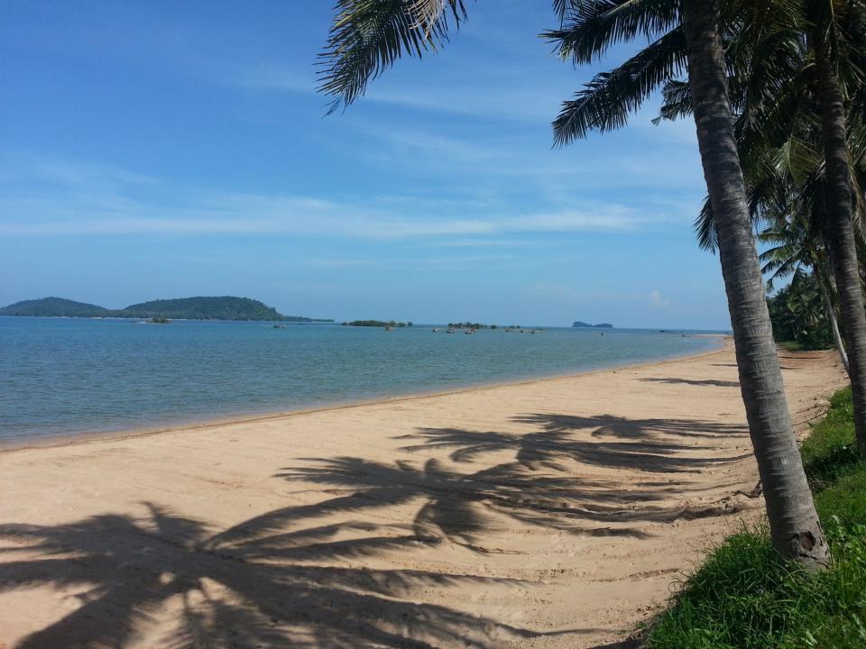 Star Light Beach Resort And Restaurant Chumphon Esterno foto